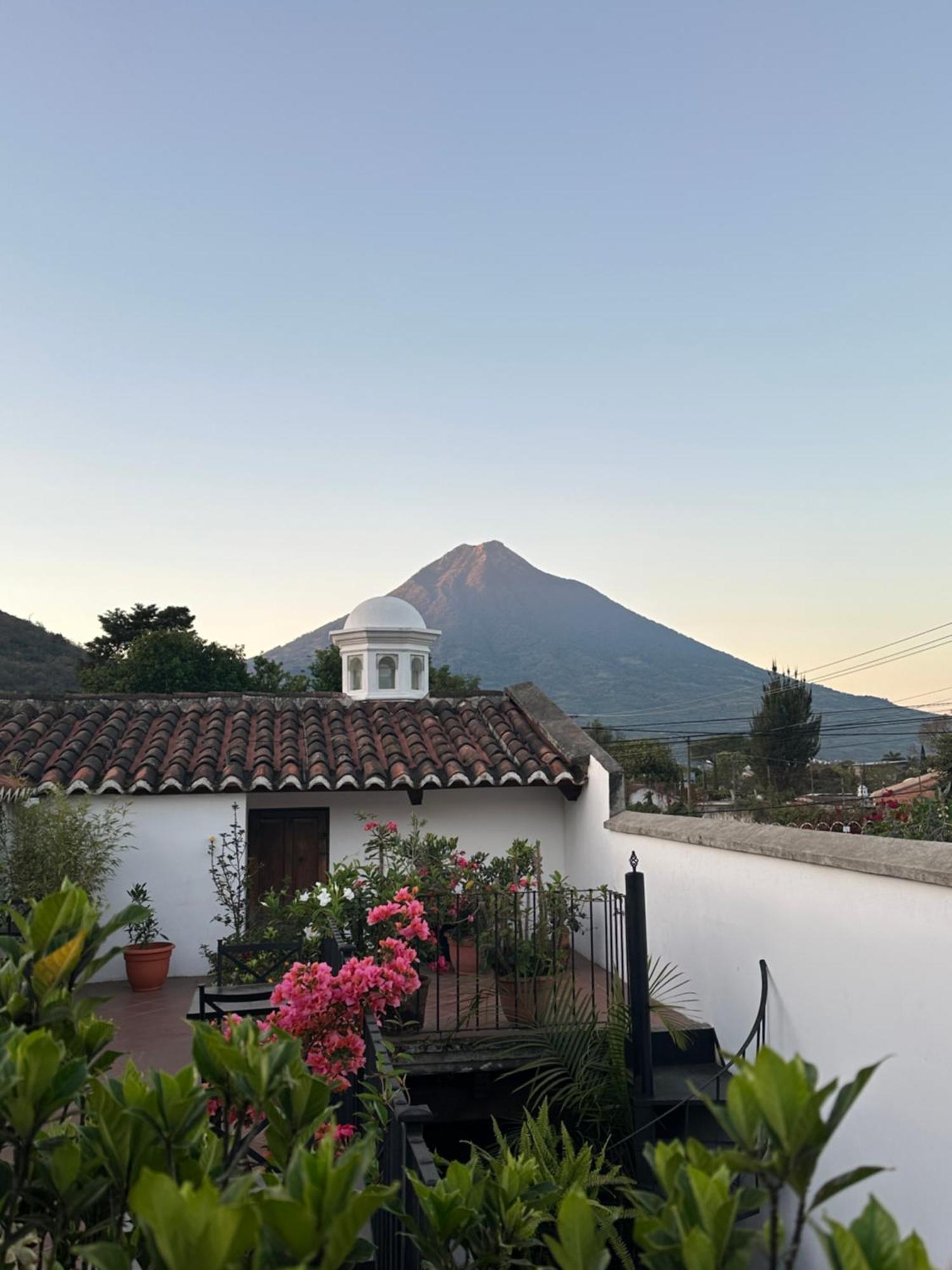 Casa Elena Bed & Breakfast Antigua Luaran gambar