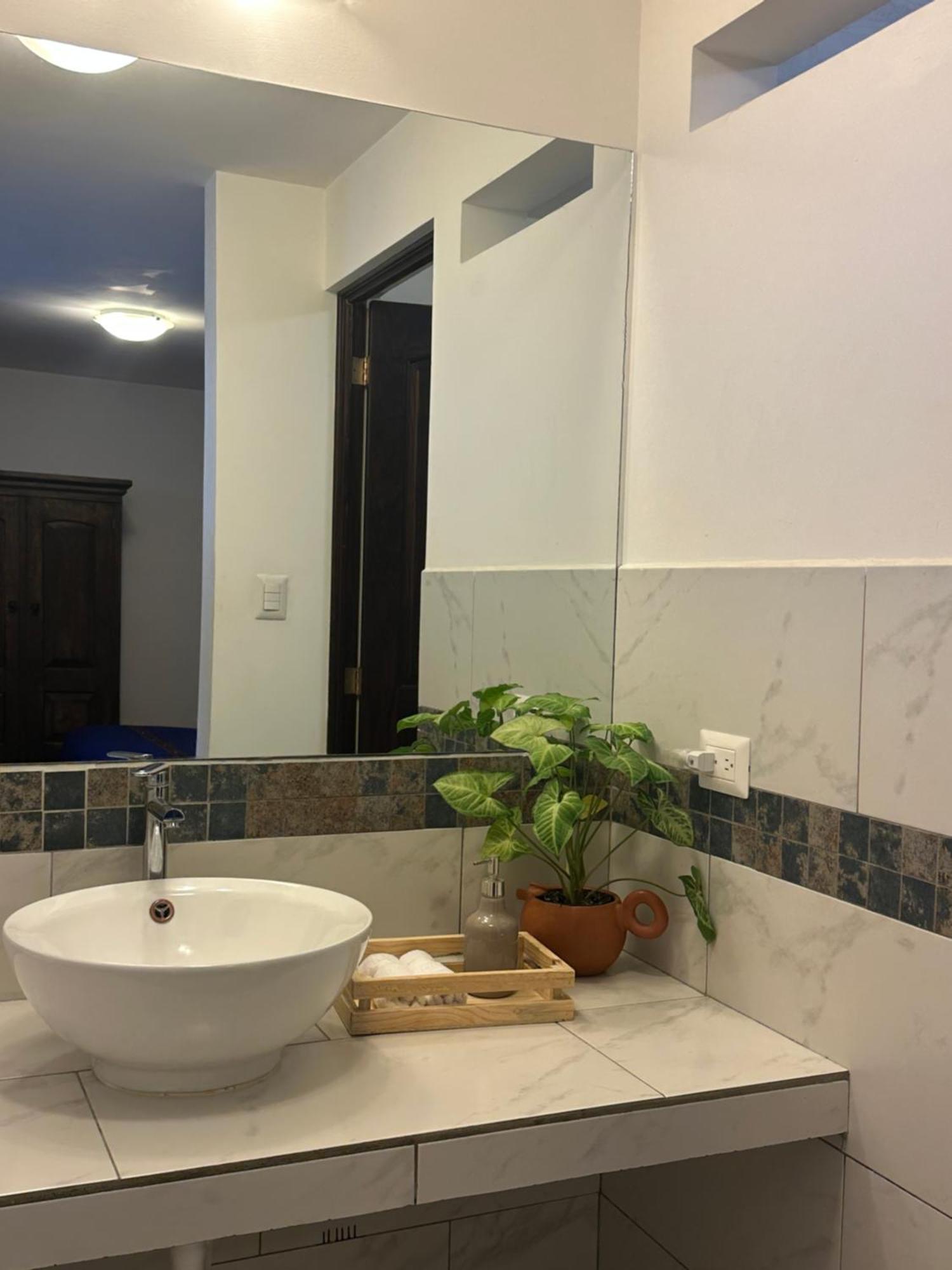 Casa Elena Bed & Breakfast Antigua Luaran gambar