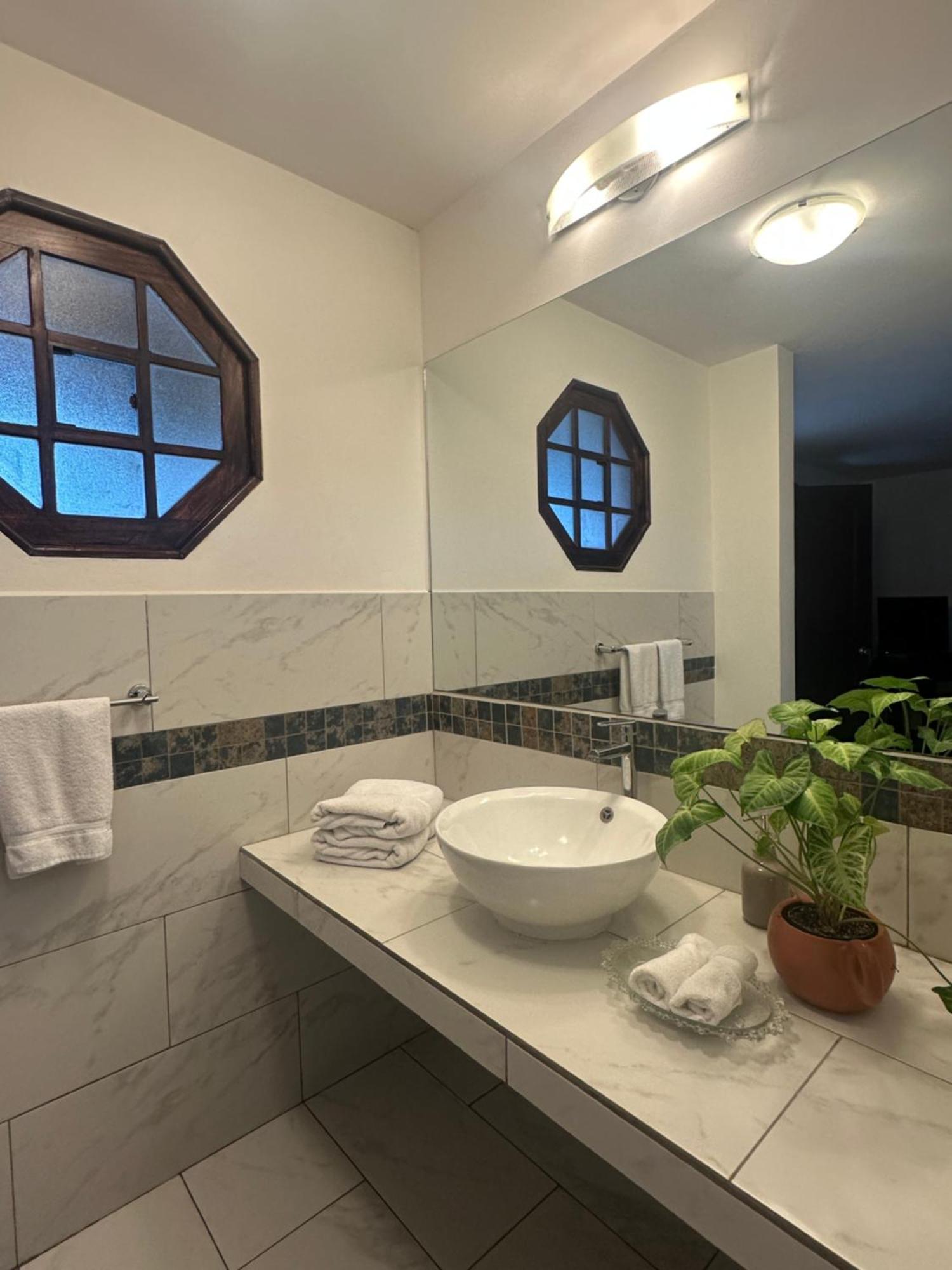 Casa Elena Bed & Breakfast Antigua Luaran gambar